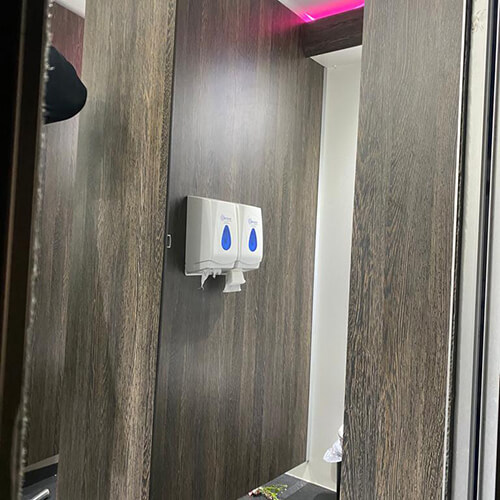 premier luxury toilet hire