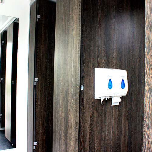 rent luxury toilets for large events